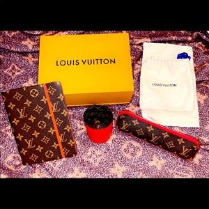 Louis Vuitton Stationary Set